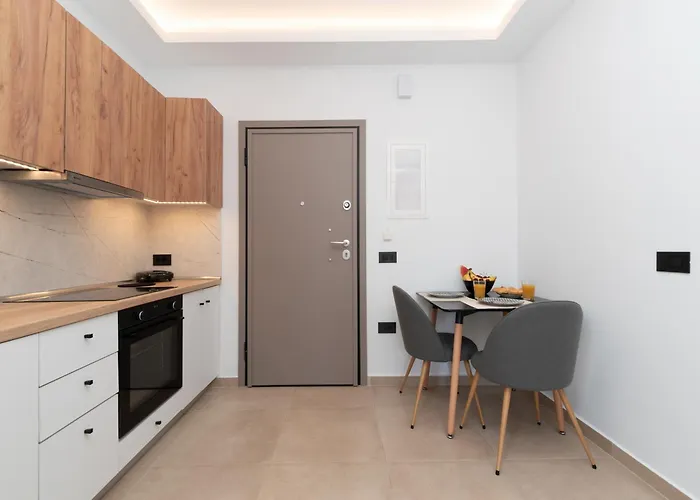 Apartment Center A