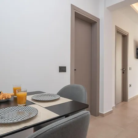 Center A * Zakynthos